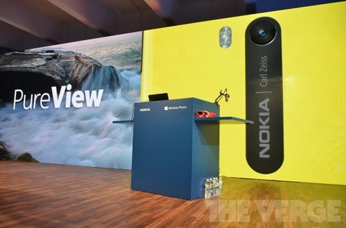 ŵ¿LumiaܻPureView 